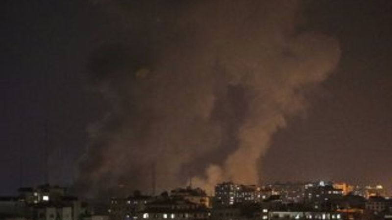 İsrail'in saldırısında hamile anne ve bebeği şehit oldu