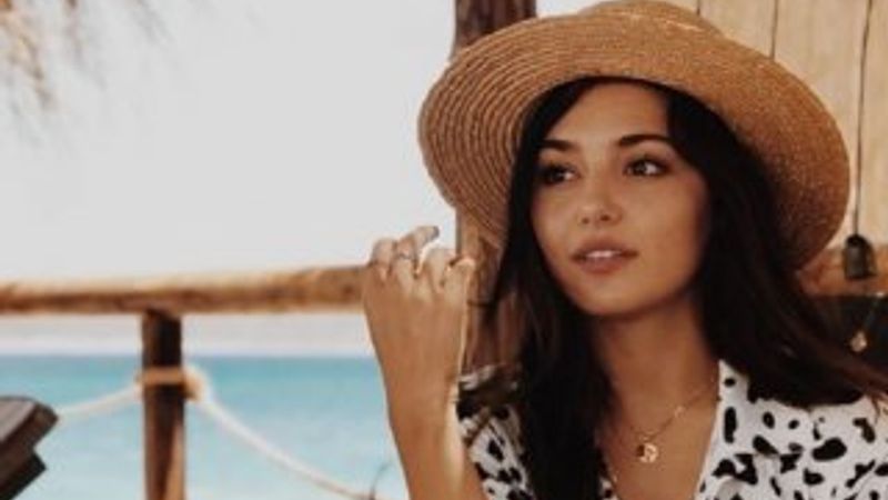 Hande Erçel'in İngilizcesi beğenilmedi