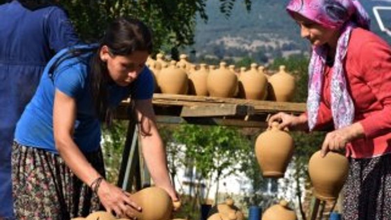 135 yıldır toprağı sanata dönüştürüyorlar