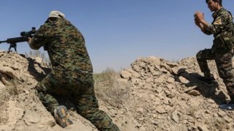 ABD teröristleri yeni silahlarla eğitiyor