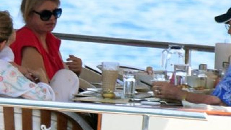 Tansu Çiller demir attı