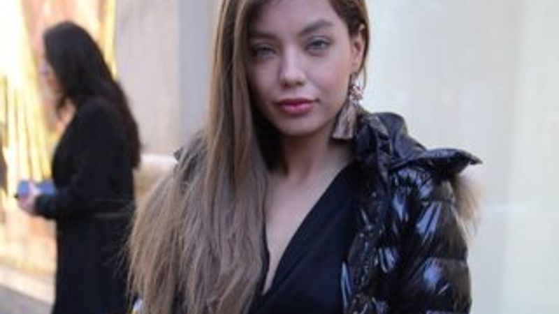 Buse Narcı direk dansına başladı