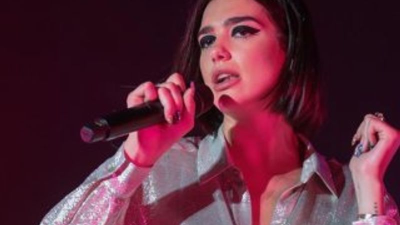 Dua Lipa Antalya'da konser verdi