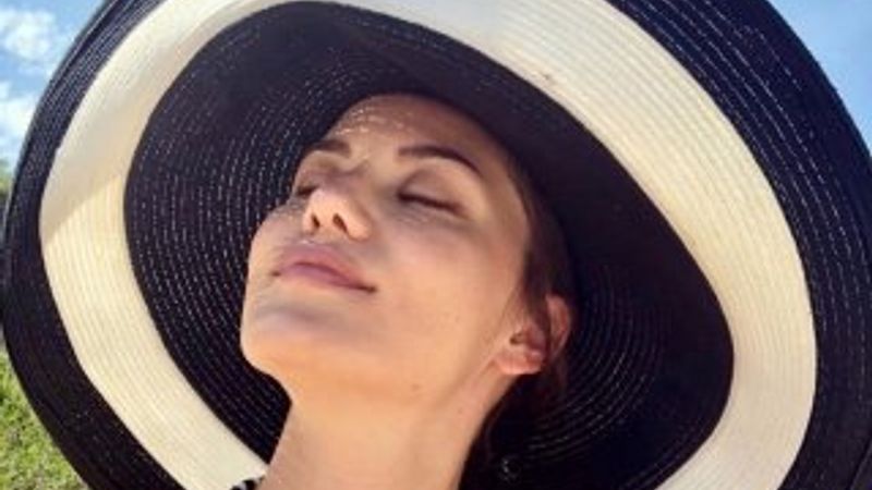 Fahriye Evcen ve Burak Özçivit tatilde