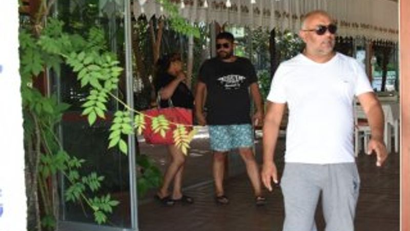 Kibariye’den aile pozu