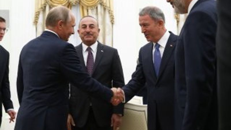 Putin'e balık daveti