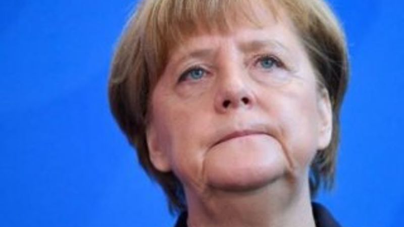 Merkel ırkçı saldırı eylemini kınadı