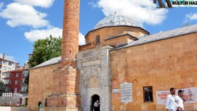 Zaviyeden külliyeye 700 yıllık kültürel miras