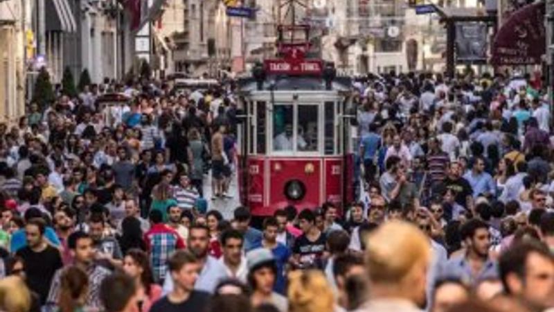 Burası E-5 değil, İstiklal Caddesi