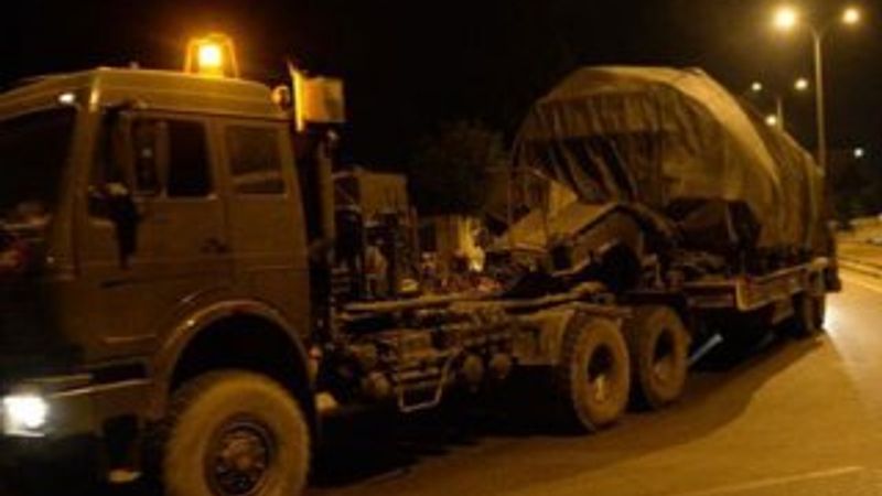 Münbiç'e obüs topları sevk edildi