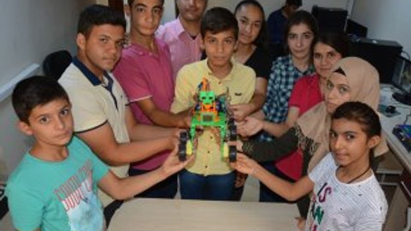 Şanlıurfalı öğrenciler robot yaptı