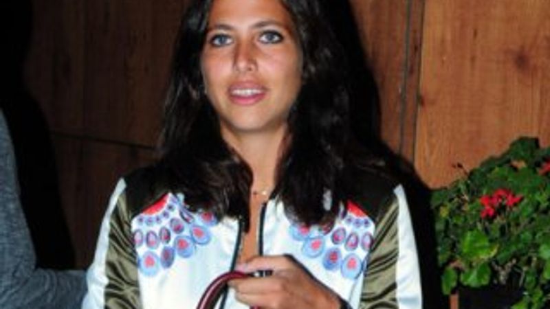 Zehra Çilingiroğlu ihanet sorularını duymazlıktan geldi