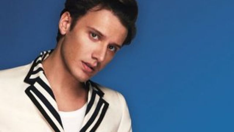 Hayranları Edis'e yıldız aldı