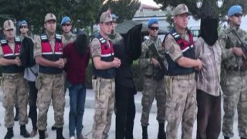 MİT'in yakaladığı 9 YPG'linin ilk görüntüleri