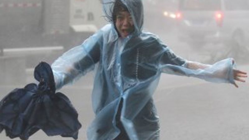 Mangkut Tayfunu Asya'yı vurdu