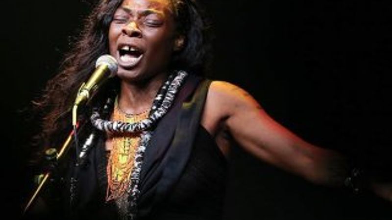 Buika İstanbul'da konser verdi
