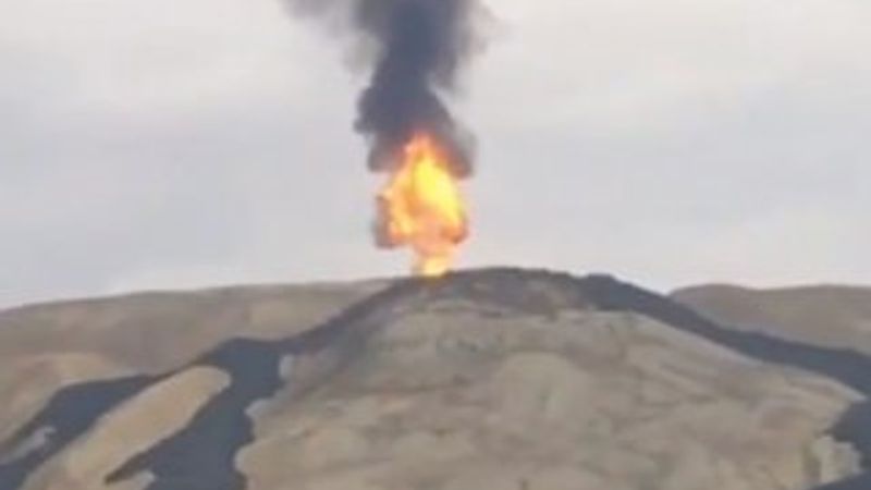 Azerbaycan'da çamur volkanı faaliyete geçti