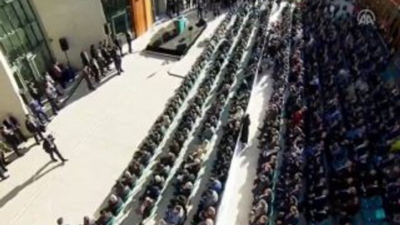 Köln semalarında Kur'an sesleri