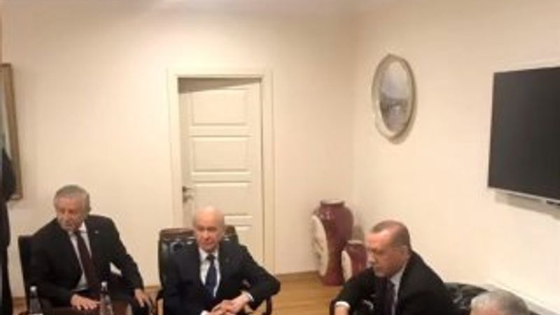 Meclis'te Erdoğan-Bahçeli görüşmesi