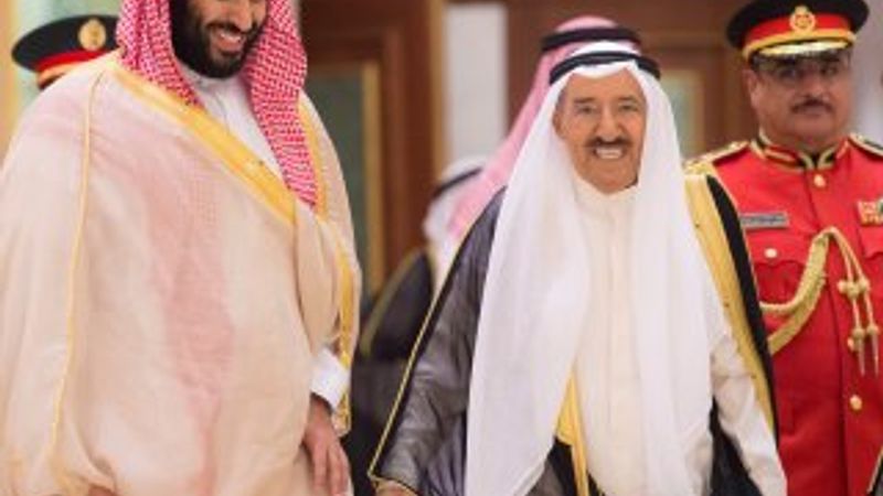 Veliaht Selman ile Kuveyt Emiri'nden sıcak buluşma