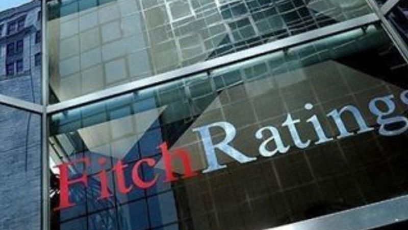 Fitch 20 bankanın notunu düşürdü