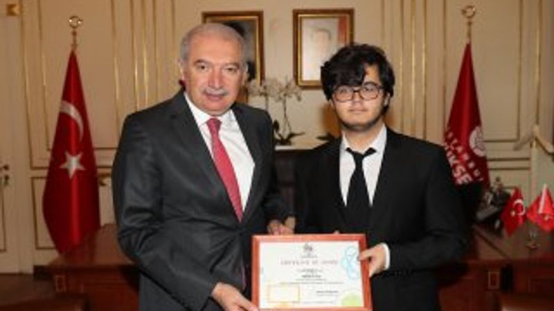 İBB'nin desteğiyle birinci oldular