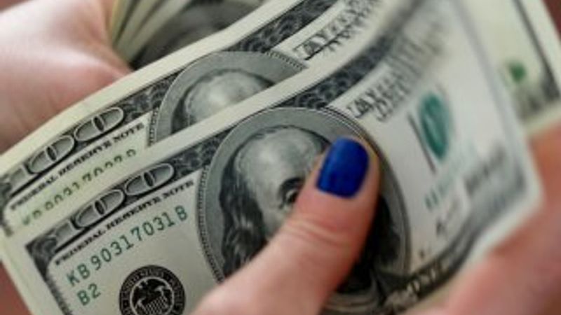 Dolar 5,50'nin altını gördü