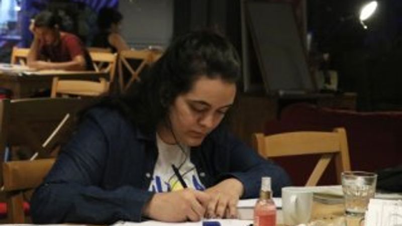 Nöbetçi kütüphane büyük ilgi görüyor