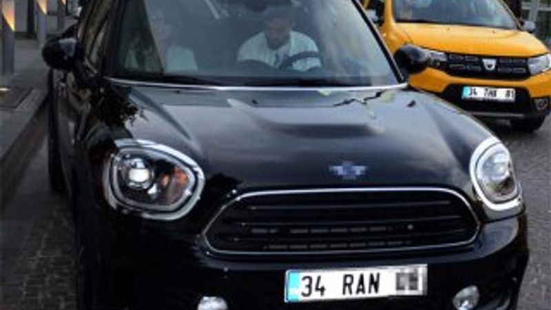 Caner Erkin'in jestleri bitmiyor