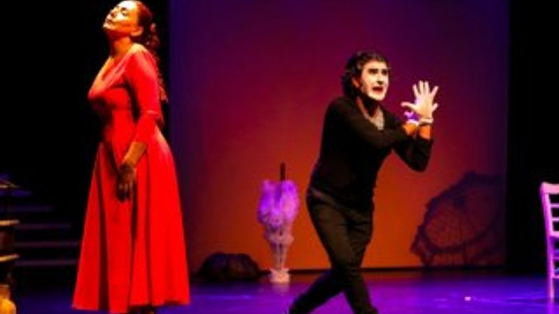 Diyarbakır'da ücretsiz sinema ve tiyatro keyfi