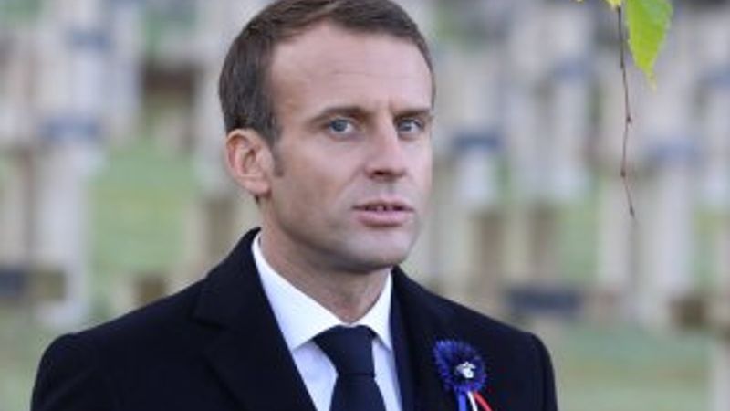 Macron'a suikast girişimi önlendi