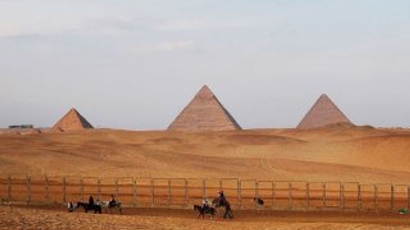 Mısır piramitlerinin rampa sistemi bulundu