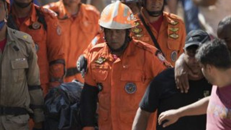 Brezilya'da toprak kayması: 15 ölü