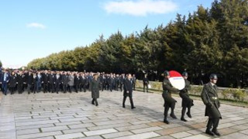 ASELSAN kuruluş yıl dönümünde Anıtkabir'e gitti