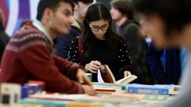 İstanbul Kitap Fuarı'na yoğun ilgi