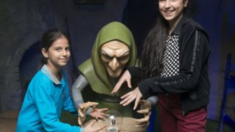 Antalya'da çocuklara kitapları sevdiren kütüphane