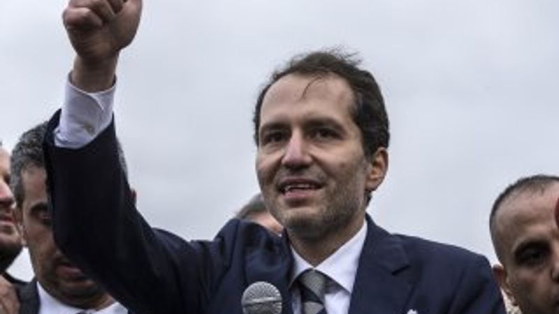 Fatih Erbakan 'Yeniden Refah Partisi' adında parti kurdu