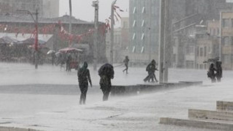 İBB uyardı: Fırtına ve yağış artacak