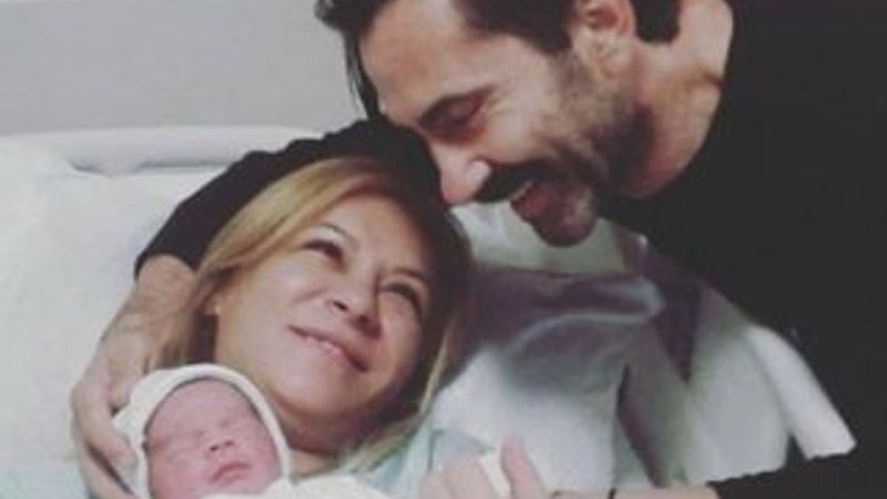 Peker Açıkalın üçüncü kez baba oldu