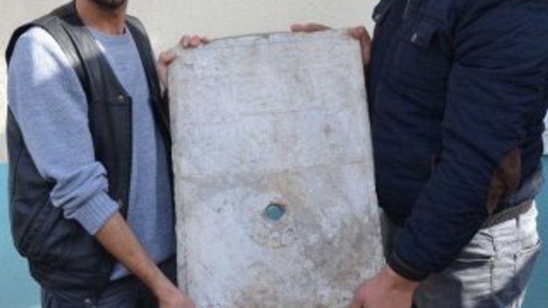 Osmanlı'ya ait tarihi eser metruk binadan çıktı