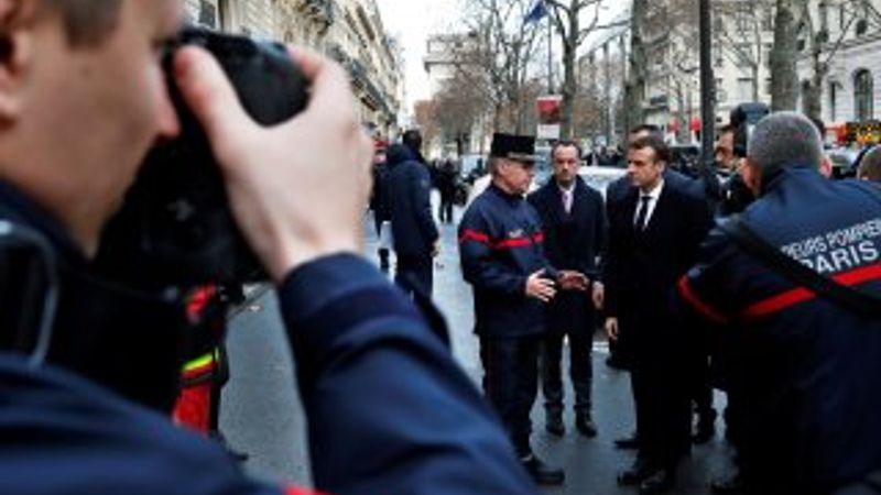 Macron'dan polislere özel prim