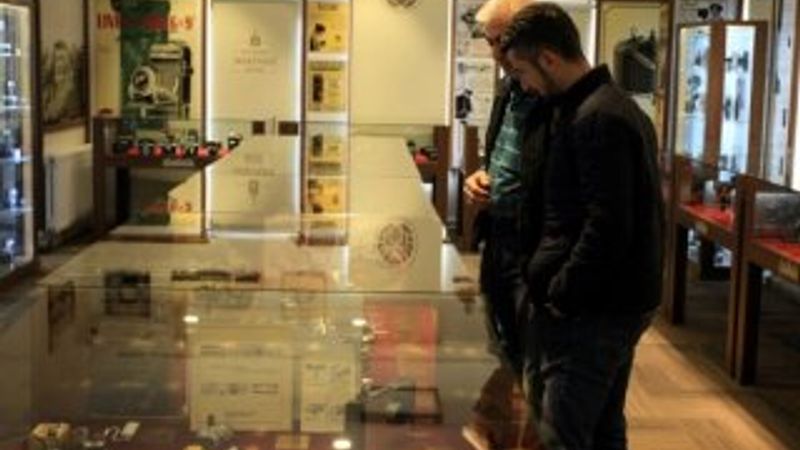 Casus fotoğraf makineleri müzede sergileniyor