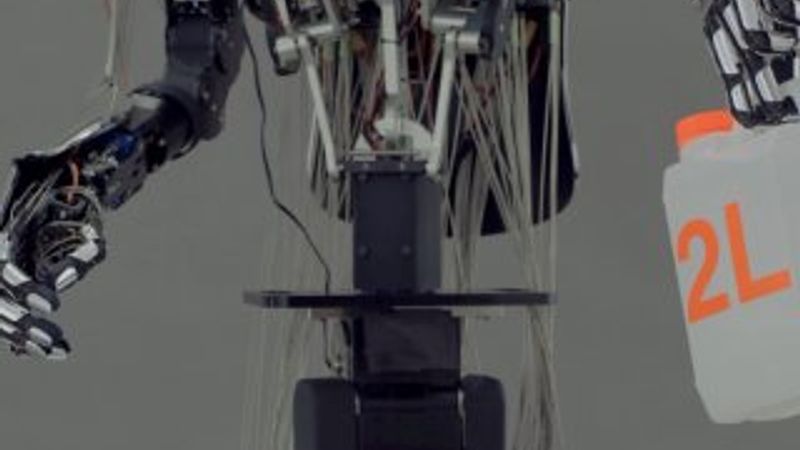 İnsan elini birebir taklit eden robot geliştirildi