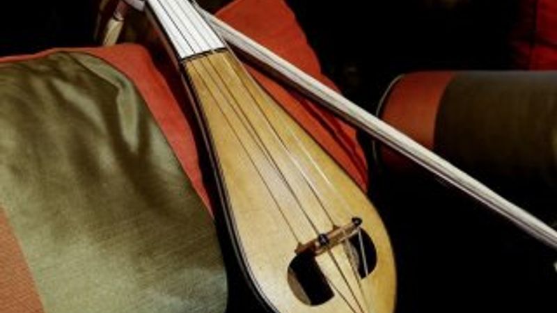 Diziler kemençeye ilgiyi artıyor