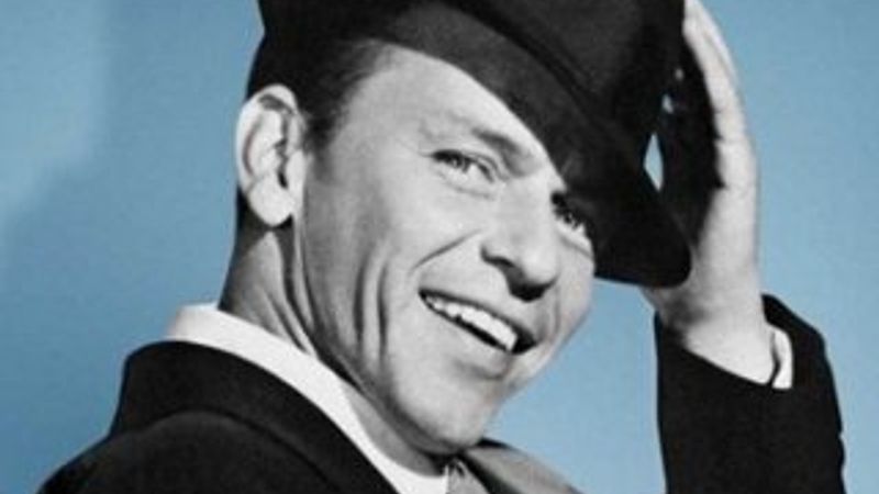 Şarkıcı Frank Sinatra’nın eşyalarına servet