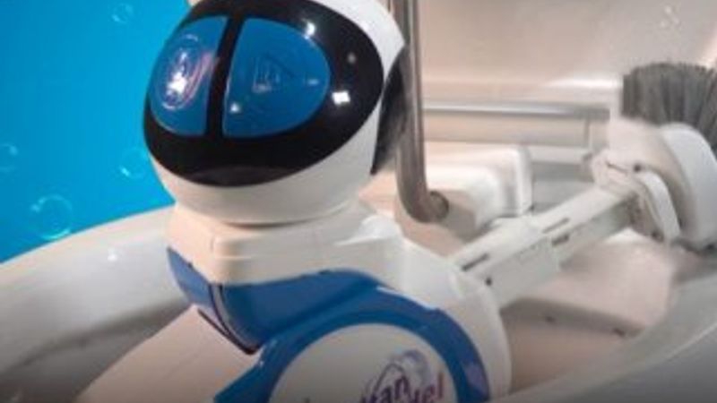 Temizlik yükünüzü hafifletecek tuvalet temizleme robotu