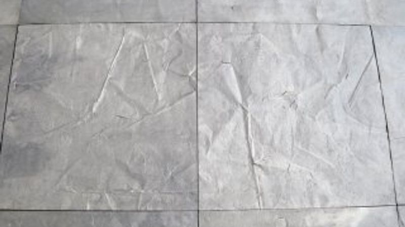 FARC’ın silahları parke taşı oldu