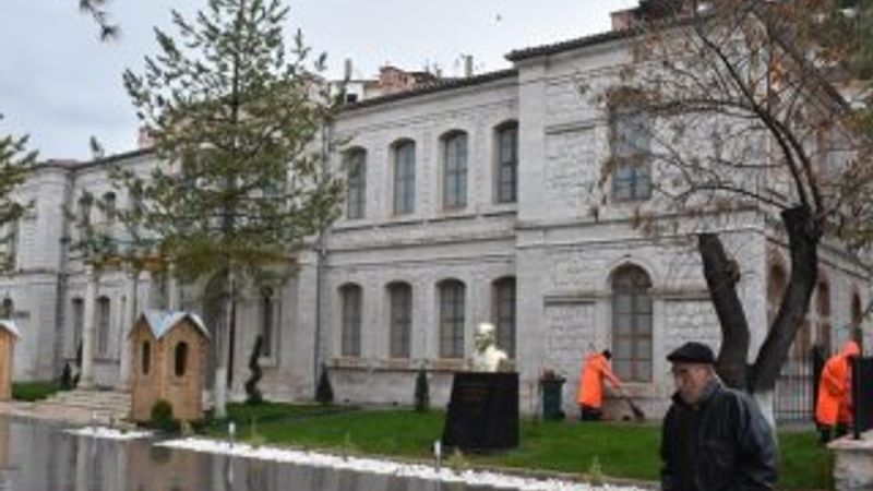 Ecdat yadigarı bina eski ihtişamına kavuştu