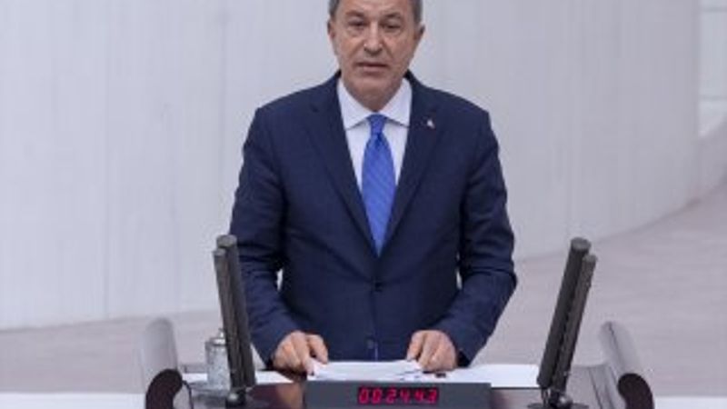 Bakan Akar'dan CHP'lilere tokat gibi sözler
