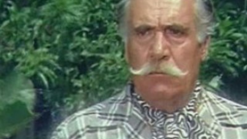 Usta oyuncu Hulusi Kentmen anılacak